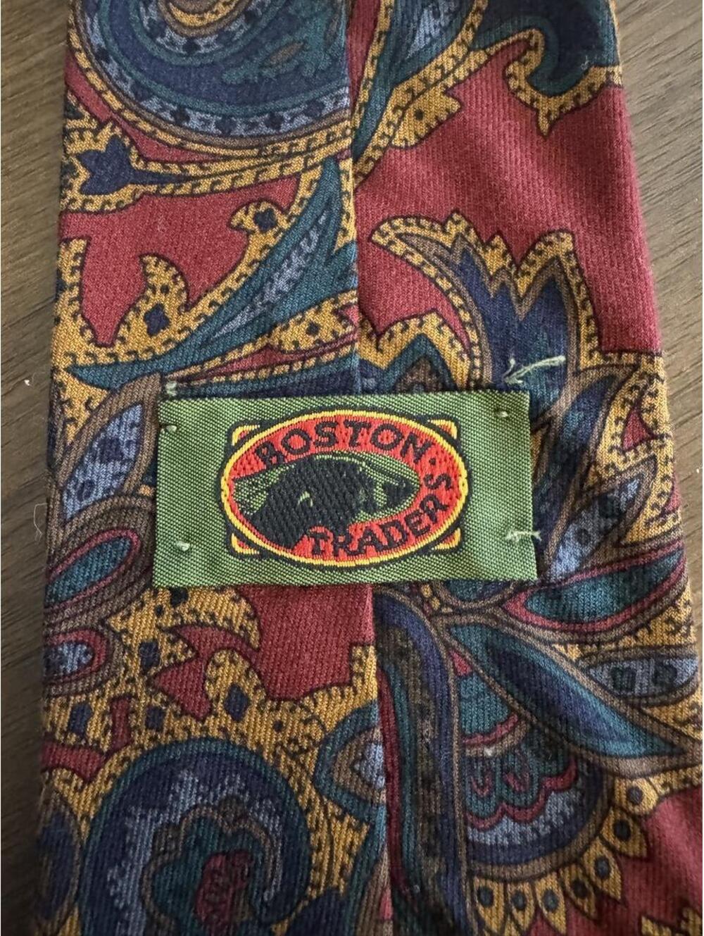 Vintage Boston Traders Paisley Necktie Burgundy Multi Color 1980s/ 90s